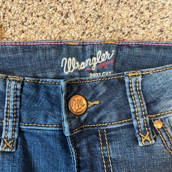super cute bootcut Wrangler jeans! - Picture 4 of 6